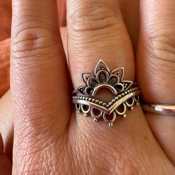 Midsummer Star Sterling Silver Stacking Rings size 6 - Picture 2 of 4